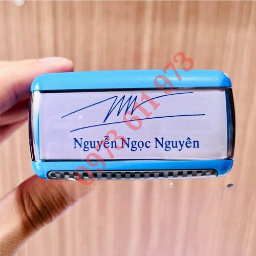 Dấu Tên Và Chữ Ký